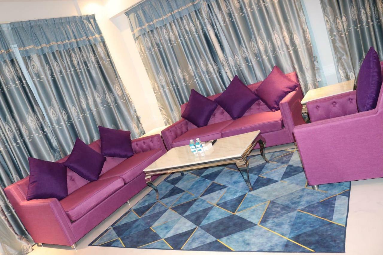 Aparthotel Swan Towers à Manama Extérieur photo